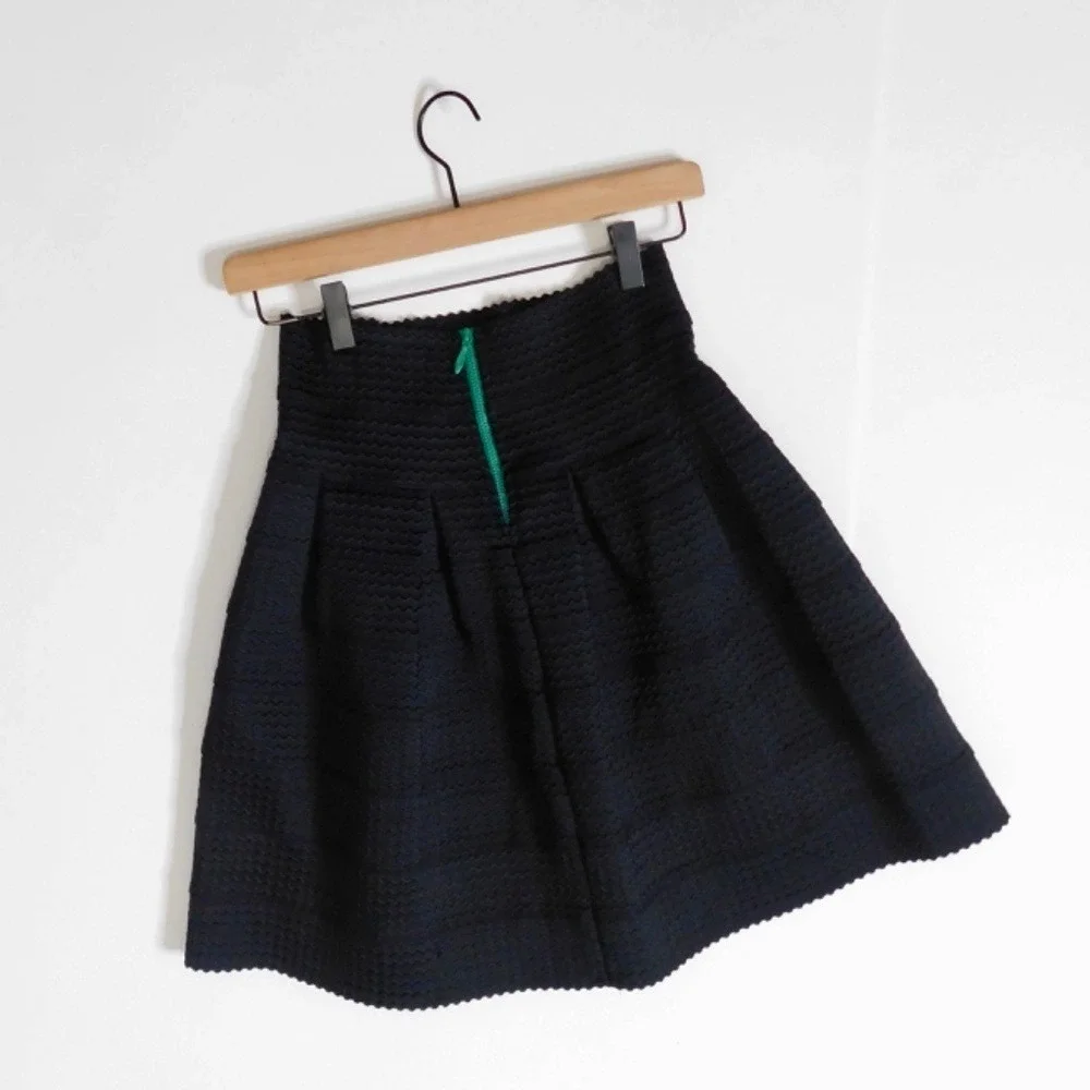 Anthropologie GIRLS FROM SAVOY Black‎ Ponte Bell Skirt Mini Preppy X-Small Small